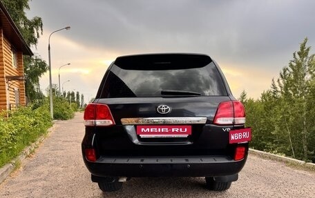 Toyota Land Cruiser 200, 2011 год, 3 070 000 рублей, 4 фотография