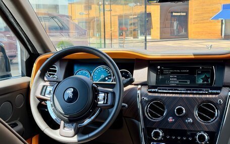 Rolls-Royce Cullinan, 2021 год, 29 500 000 рублей, 9 фотография