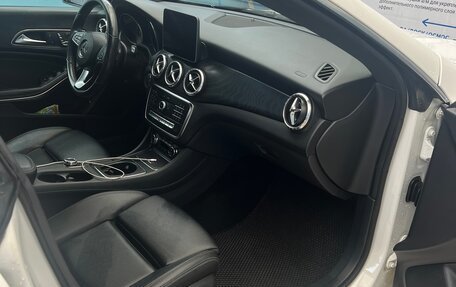 Mercedes-Benz CLA AMG, 2018 год, 2 700 000 рублей, 3 фотография