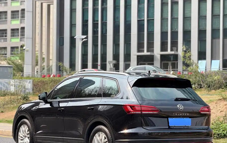 Volkswagen Touareg III, 2022 год, 4 800 100 рублей, 14 фотография