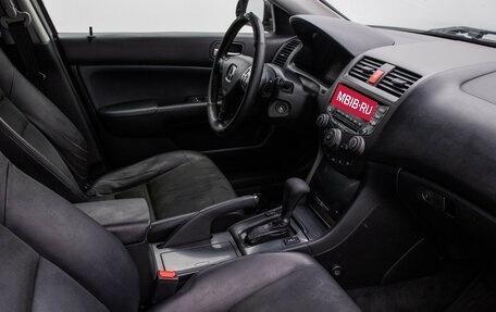 Honda Accord VII рестайлинг, 2005 год, 450 000 рублей, 10 фотография
