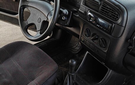 Volkswagen Vento, 1992 год, 89 000 рублей, 5 фотография