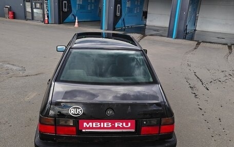 Volkswagen Vento, 1992 год, 89 000 рублей, 2 фотография