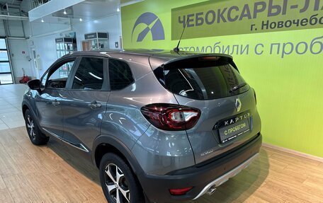 Renault Kaptur I рестайлинг, 2019 год, 1 300 000 рублей, 6 фотография