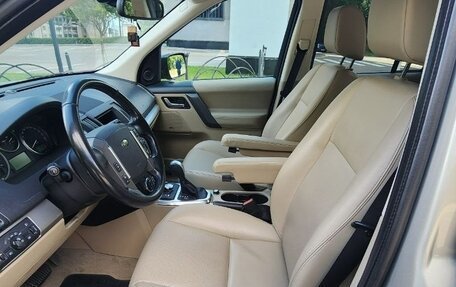 Land Rover Freelander II рестайлинг 2, 2010 год, 1 490 000 рублей, 14 фотография