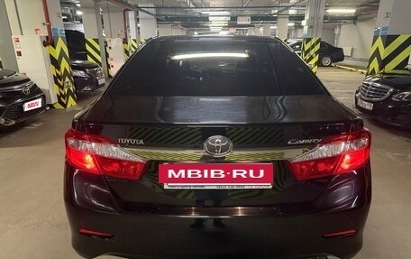 Toyota Camry, 2014 год, 2 075 000 рублей, 2 фотография