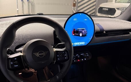 MINI Hatch, 2024 год, 4 800 000 рублей, 10 фотография