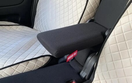 Nissan Serena IV, 2012 год, 1 450 000 рублей, 10 фотография