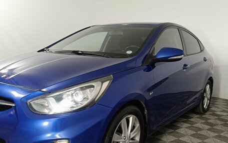 Hyundai Solaris II рестайлинг, 2012 год, 895 000 рублей, 21 фотография