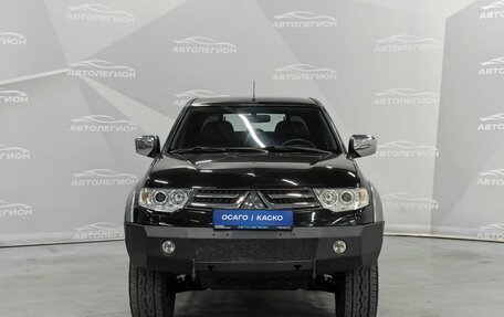Mitsubishi L200 IV рестайлинг, 2013 год, 1 900 000 рублей, 8 фотография