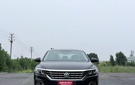 Volkswagen Passat B8 рестайлинг, 2021 год, 1 240 100 рублей, 2 фотография