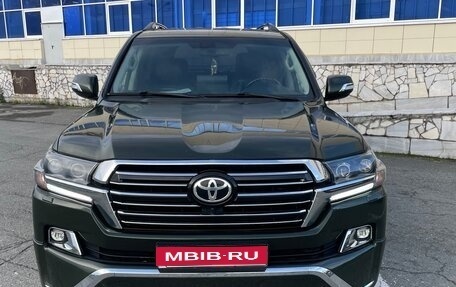 Toyota Land Cruiser 200, 2008 год, 4 000 000 рублей, 1 фотография