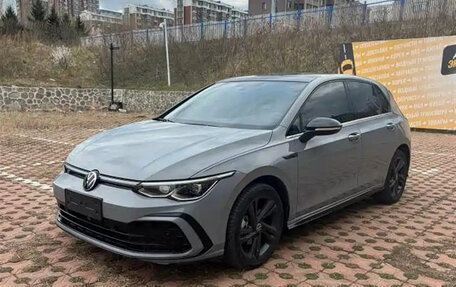 Volkswagen Golf VIII, 2023 год, 2 087 000 рублей, 1 фотография