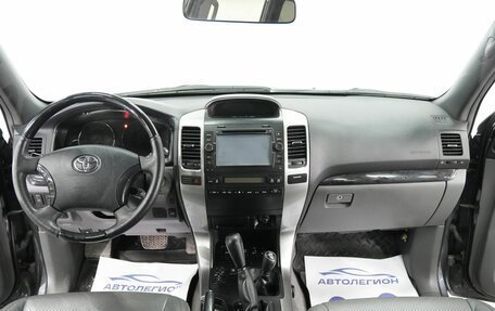 Toyota Land Cruiser Prado 120 рестайлинг, 2008 год, 2 349 000 рублей, 15 фотография
