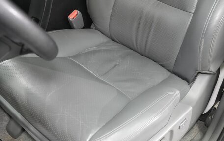 Toyota Land Cruiser Prado 120 рестайлинг, 2008 год, 2 349 000 рублей, 29 фотография