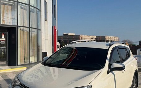 Toyota RAV4, 2017 год, 2 100 000 рублей, 3 фотография
