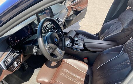 BMW 5 серия, 2019 год, 5 050 000 рублей, 14 фотография