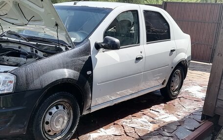 Renault Logan I, 2014 год, 300 000 рублей, 4 фотография