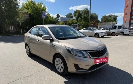 KIA Rio III рестайлинг, 2014 год, 565 000 рублей, 2 фотография