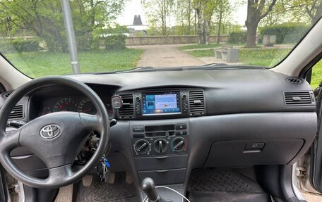Toyota Corolla, 2003 год, 430 000 рублей, 7 фотография