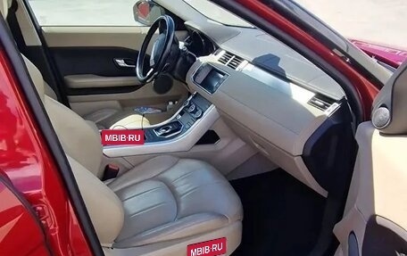 Land Rover Range Rover Evoque I, 2017 год, 2 400 000 рублей, 5 фотография