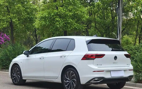 Volkswagen Golf VIII, 2023 год, 1 848 000 рублей, 6 фотография