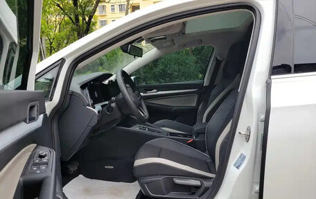 Volkswagen Golf VIII, 2023 год, 1 848 000 рублей, 10 фотография