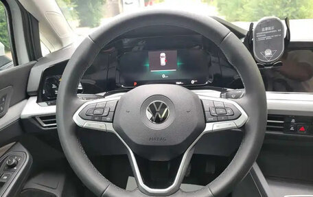 Volkswagen Golf VIII, 2023 год, 1 848 000 рублей, 12 фотография