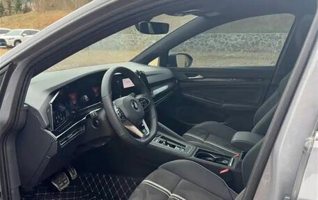 Volkswagen Golf VIII, 2023 год, 2 087 000 рублей, 7 фотография