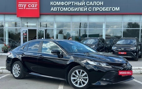 Toyota Camry, 2019 год, 2 585 000 рублей, 3 фотография