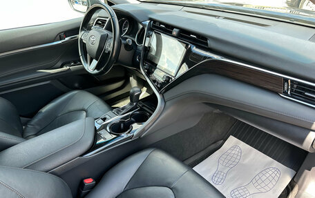 Toyota Camry, 2019 год, 2 585 000 рублей, 9 фотография