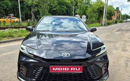 Toyota Camry, 2024 год, 3 700 000 рублей, 1 фотография