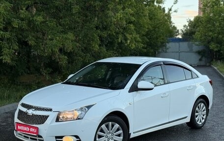 Chevrolet Cruze II, 2011 год, 680 000 рублей, 1 фотография