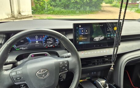 Toyota Camry, 2024 год, 3 700 000 рублей, 8 фотография