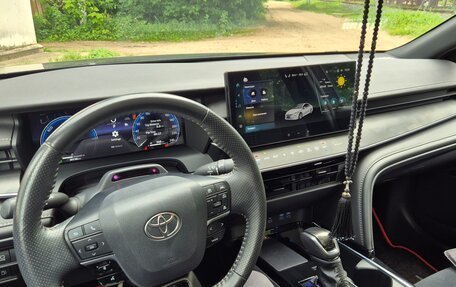 Toyota Camry, 2024 год, 3 700 000 рублей, 7 фотография