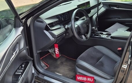 Toyota Camry, 2024 год, 3 700 000 рублей, 10 фотография