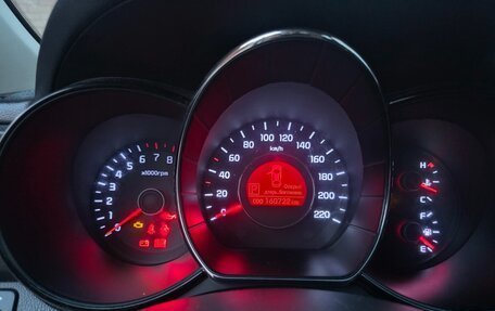 KIA Rio III рестайлинг, 2013 год, 1 100 000 рублей, 10 фотография