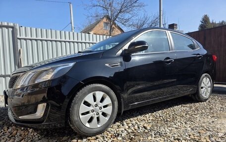 KIA Rio III рестайлинг, 2013 год, 1 100 000 рублей, 6 фотография