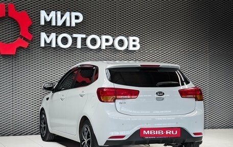 KIA Rio III рестайлинг, 2015 год, 1 200 000 рублей, 6 фотография