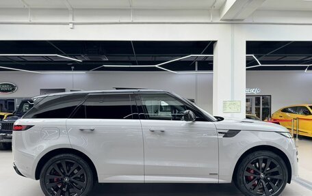Land Rover Range Rover Sport, 2026 год, 18 490 000 рублей, 7 фотография
