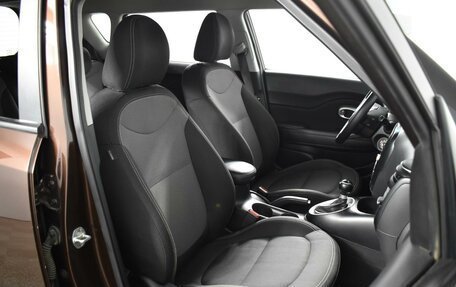 KIA Soul II рестайлинг, 2017 год, 1 296 100 рублей, 8 фотография