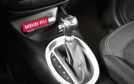 KIA Soul II рестайлинг, 2017 год, 1 296 100 рублей, 18 фотография