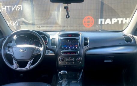 KIA Sorento II рестайлинг, 2014 год, 1 899 000 рублей, 10 фотография
