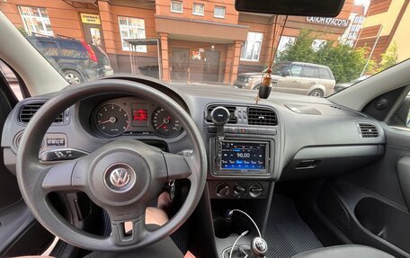 Volkswagen Polo VI (EU Market), 2010 год, 650 000 рублей, 8 фотография