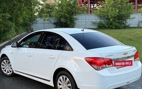 Chevrolet Cruze II, 2011 год, 680 000 рублей, 7 фотография