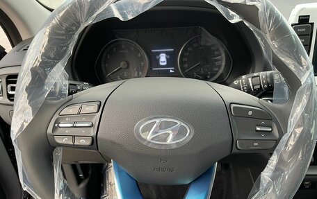 Hyundai i30 III, 2022 год, 1 750 000 рублей, 6 фотография