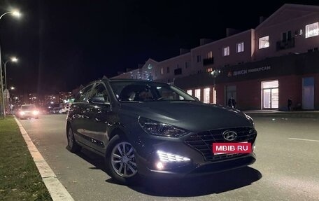 Hyundai i30 III, 2022 год, 1 750 000 рублей, 4 фотография