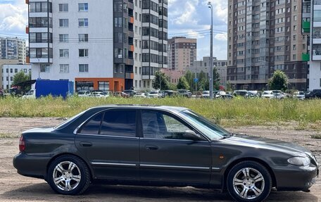 Hyundai Sonata III рестайлинг, 1998 год, 130 000 рублей, 8 фотография