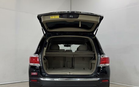 Toyota Highlander III, 2011 год, 1 720 000 рублей, 5 фотография