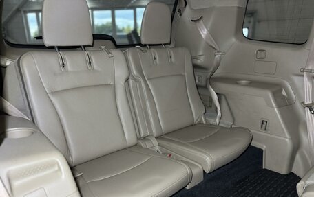 Toyota Highlander III, 2011 год, 1 720 000 рублей, 12 фотография